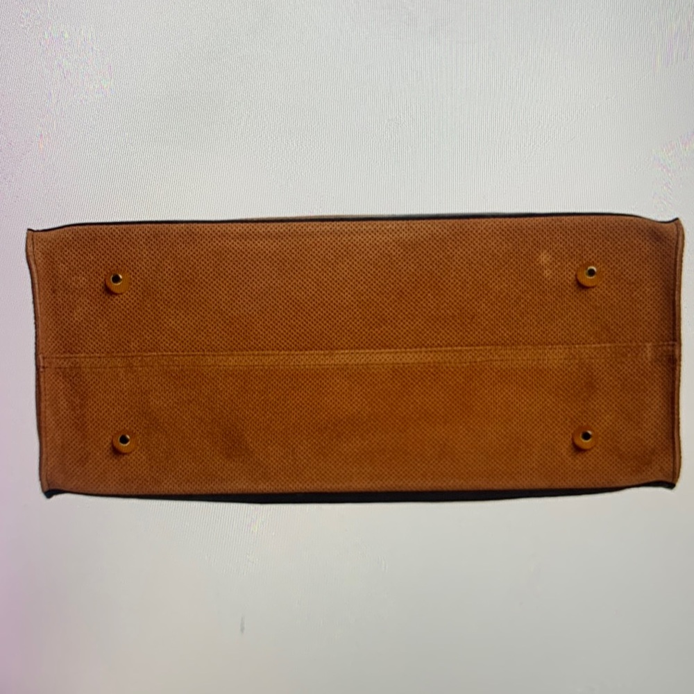 Clare . V Simple Leather Tote
CLARE V. - Picture 7 of 14